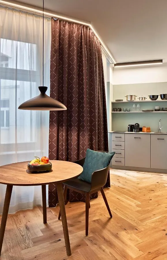Urbanauts Studios Fillgrader Viena 0*,